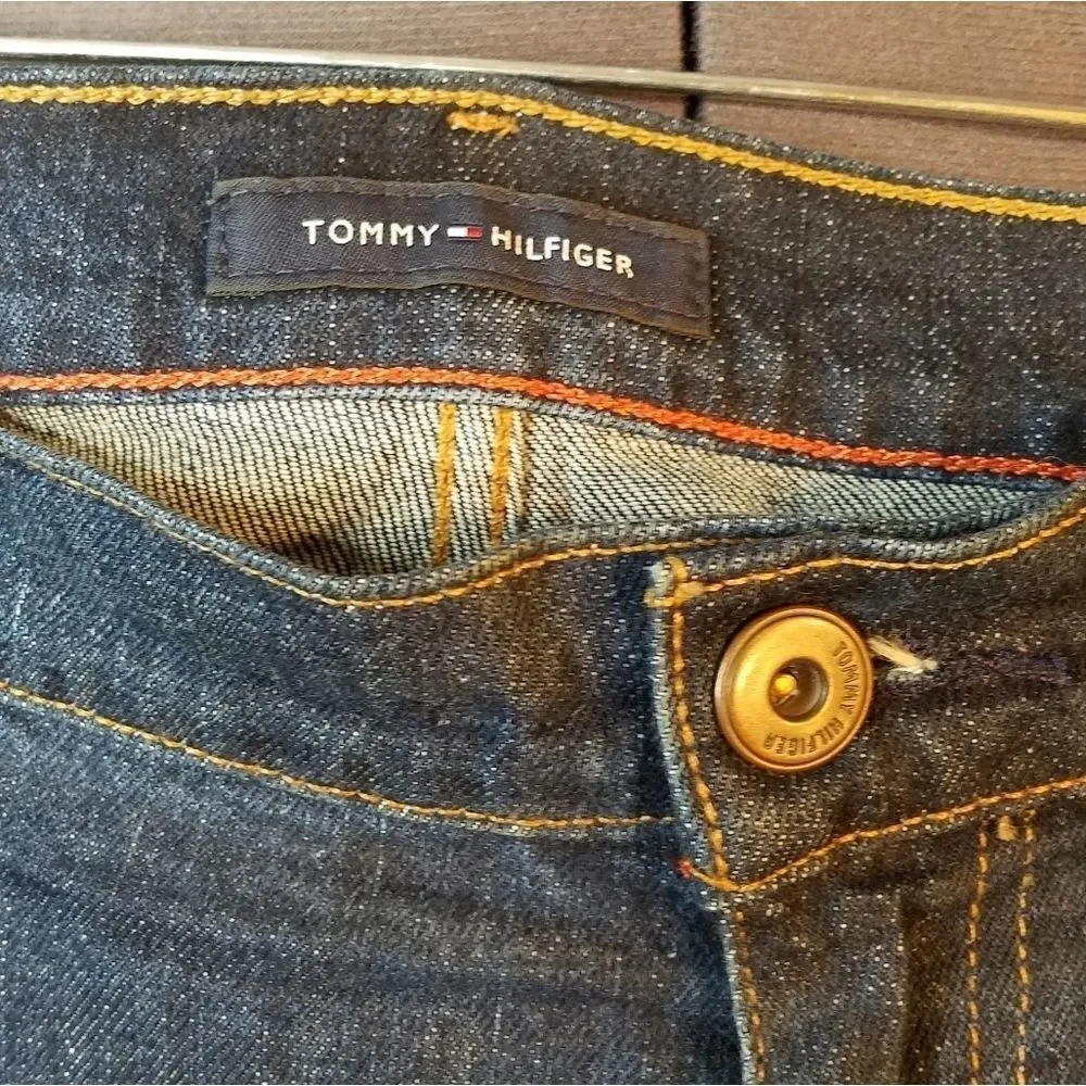 TOMMY HILFIGER Straight Leg Jeans‎